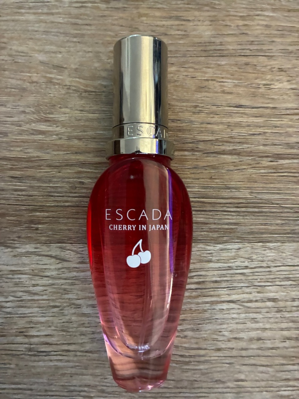 Escada Cherry in Japan